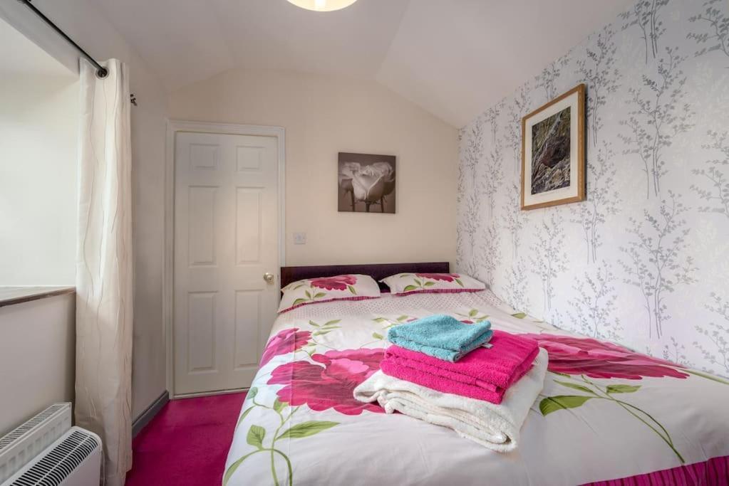 Coastal Cottage 'The Garden Cottage ' Hartland Exterior foto