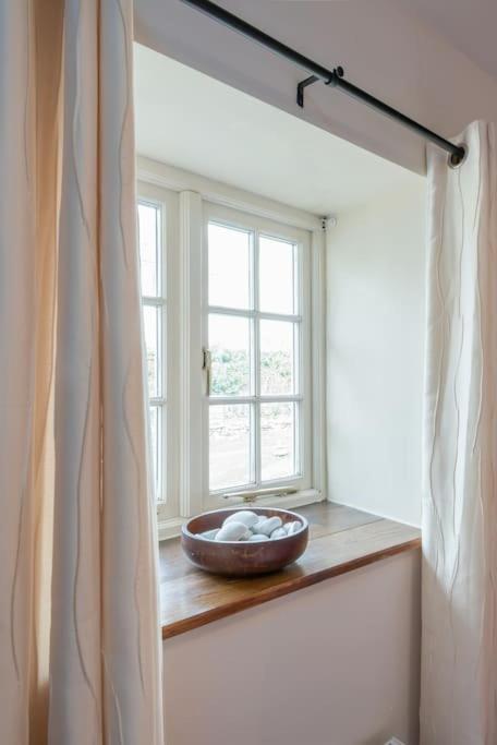 Coastal Cottage 'The Garden Cottage ' Hartland Exterior foto